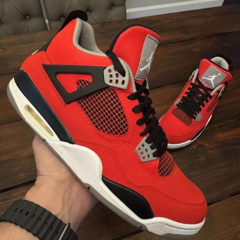 Air Jordan 4 Retro Toro Bravo Shoes
